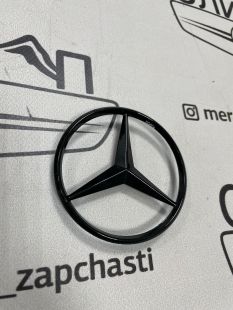 Эмблема на крышку багажника W213 черная
